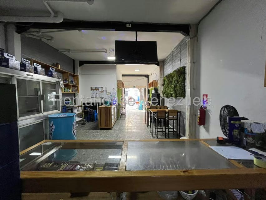 Comercial (Local Comercial) en Venta en Catia, Distrito Metropolitano - 23