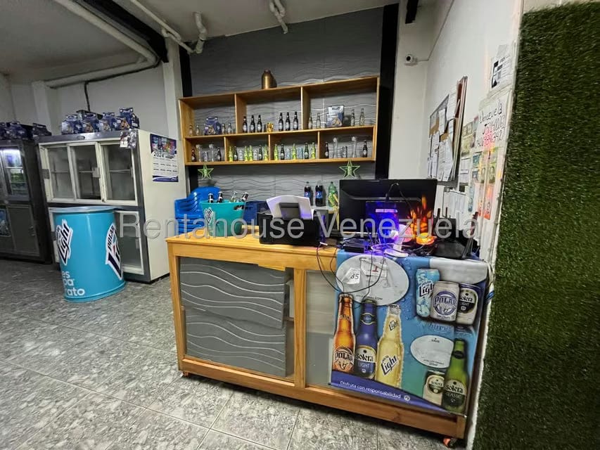 Comercial (Local Comercial) en Venta en Catia, Distrito Metropolitano - 6
