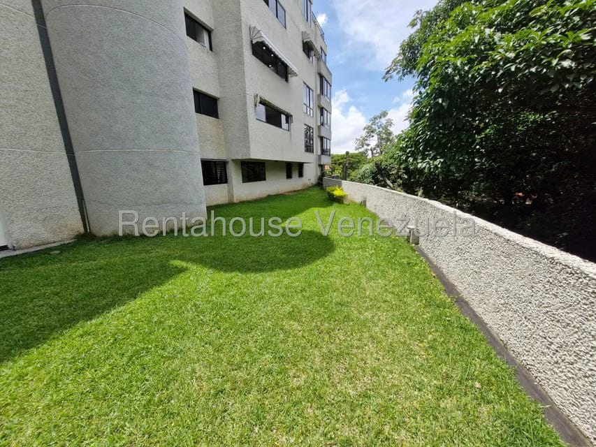 Apartamento (1 Nivel) en Venta en Los Palos Grandes, Distrito Metropolitano - 25