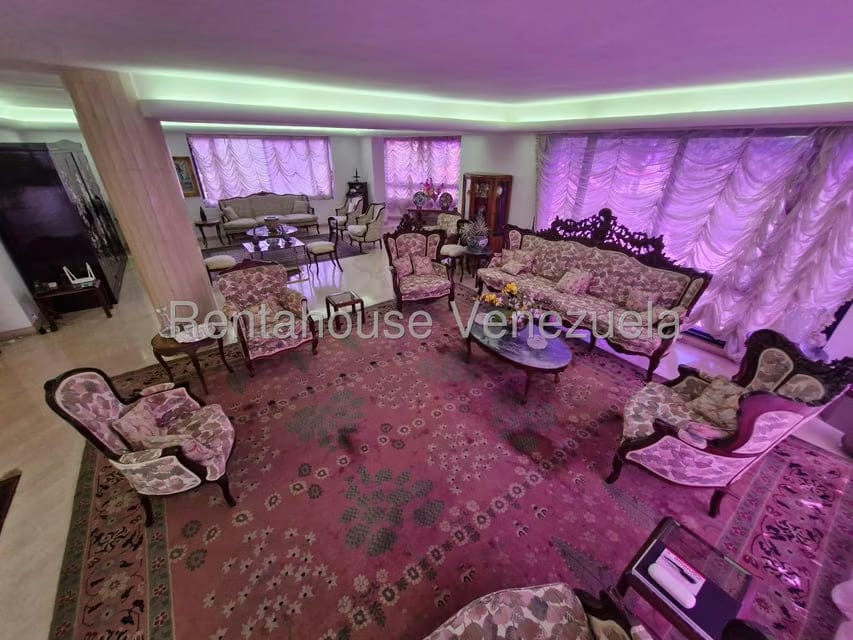 Apartamento (1 Nivel) en Venta en Los Palos Grandes, Distrito Metropolitano - 6