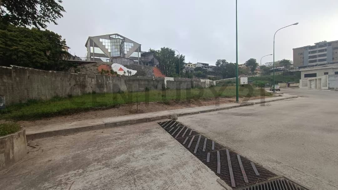 Terreno plano 420 m2 Urb Parque El Retiro San Antonio de los Altos