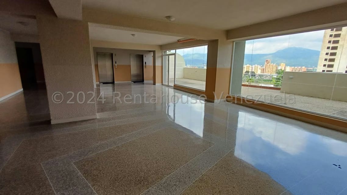 Apartamento (1 Nivel) en Venta en Ciudad Jardin Manongo, Carabobo - 2