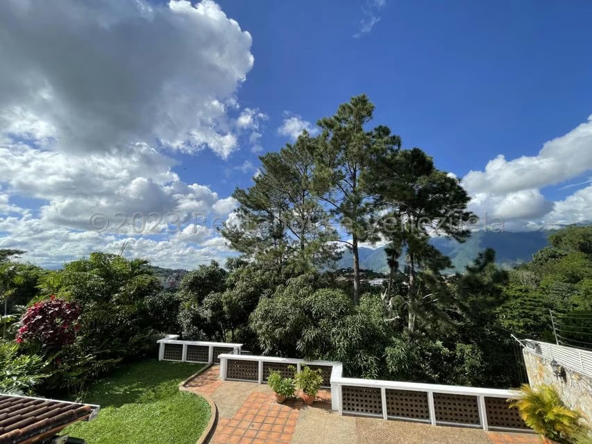 Casa (Duplex) en Venta en Macaracuay, Distrito Metropolitano - 16