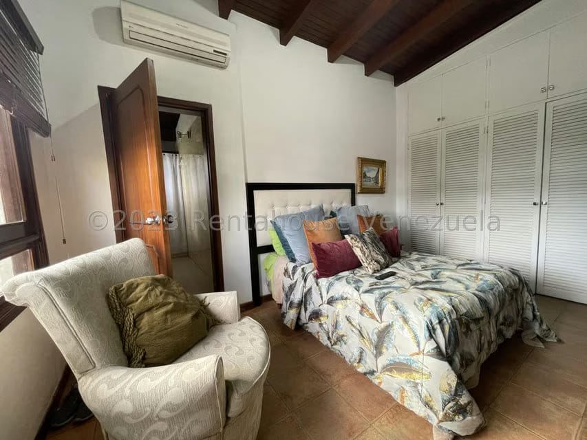 Casa (Duplex) en Venta en Macaracuay, Distrito Metropolitano - 29