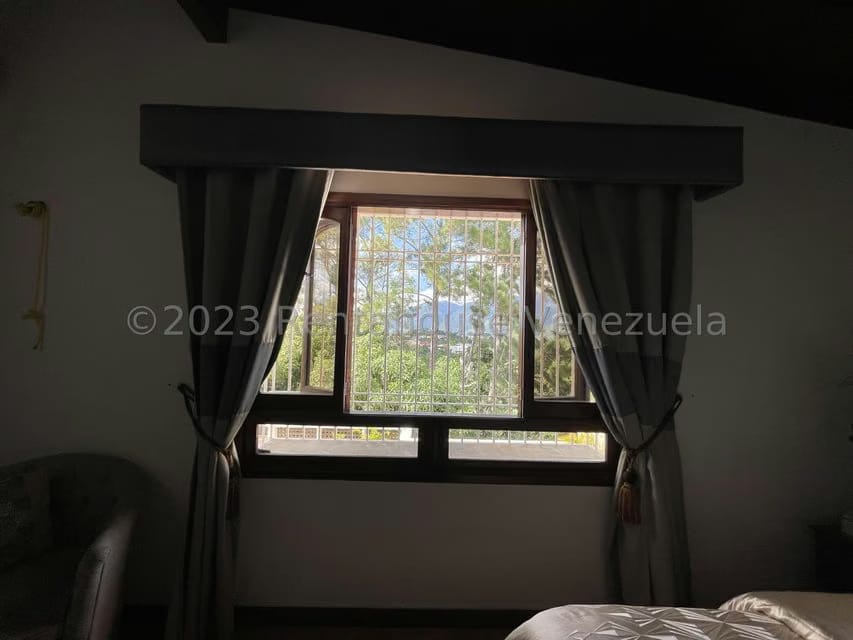 Casa (Duplex) en Venta en Macaracuay, Distrito Metropolitano - 36