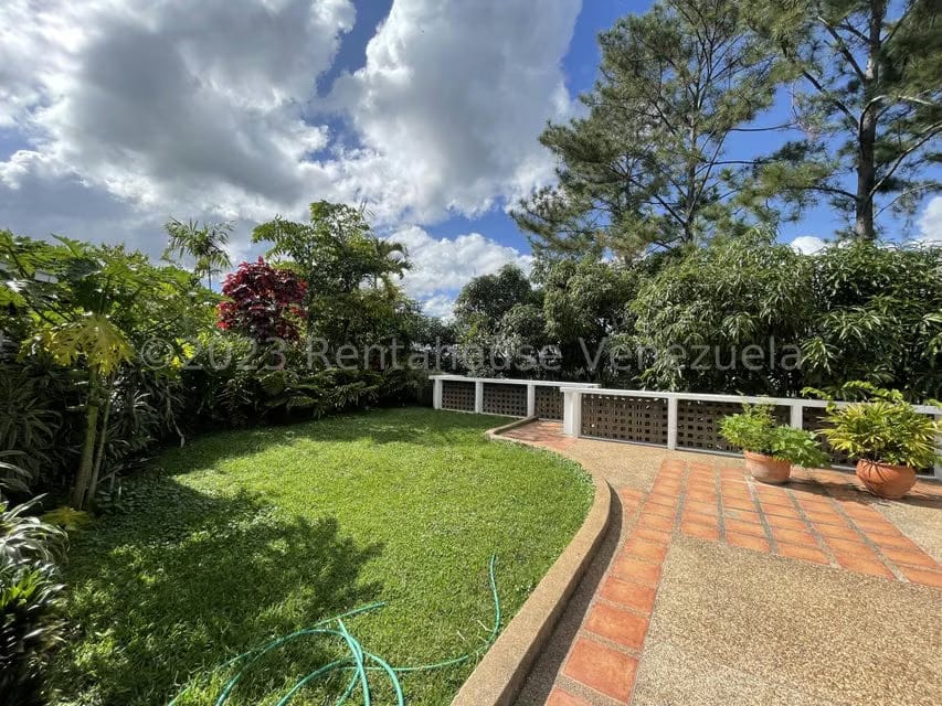 Casa (Duplex) en Venta en Macaracuay, Distrito Metropolitano - 51
