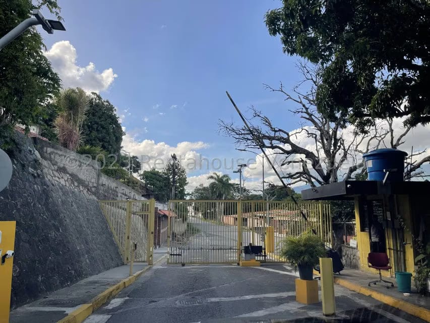 Casa (Duplex) en Venta en Macaracuay, Distrito Metropolitano - 69