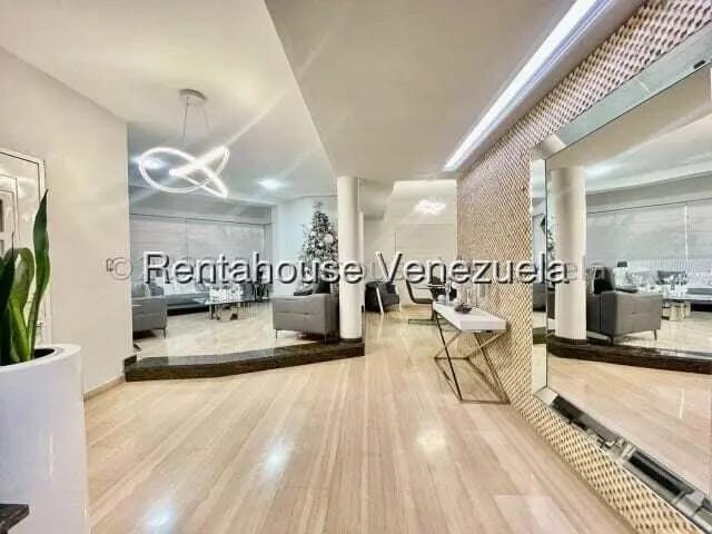 Townhouse (Duplex) en Venta en Zarabon, Falcon - 2