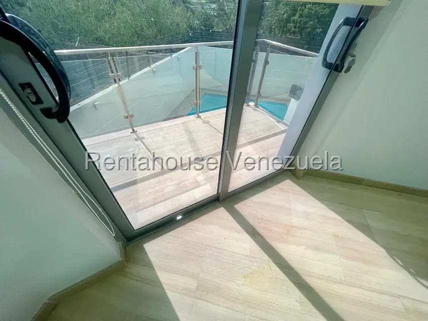 Townhouse (Duplex) en Venta en Zarabon, Falcon - 22