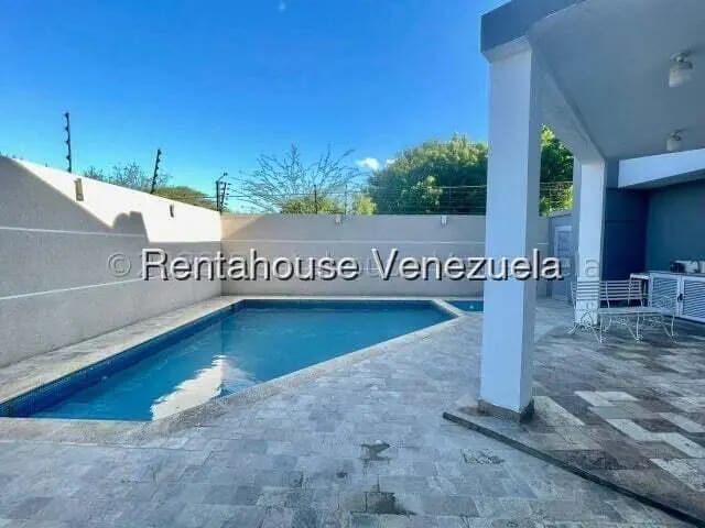 Townhouse (Duplex) en Venta en Zarabon, Falcon - 38