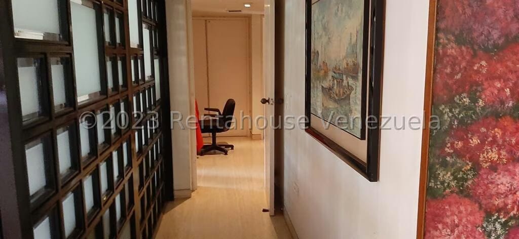 Apartamento (1 Nivel) en Venta en San Bernardino, Distrito Metropolitano - 11