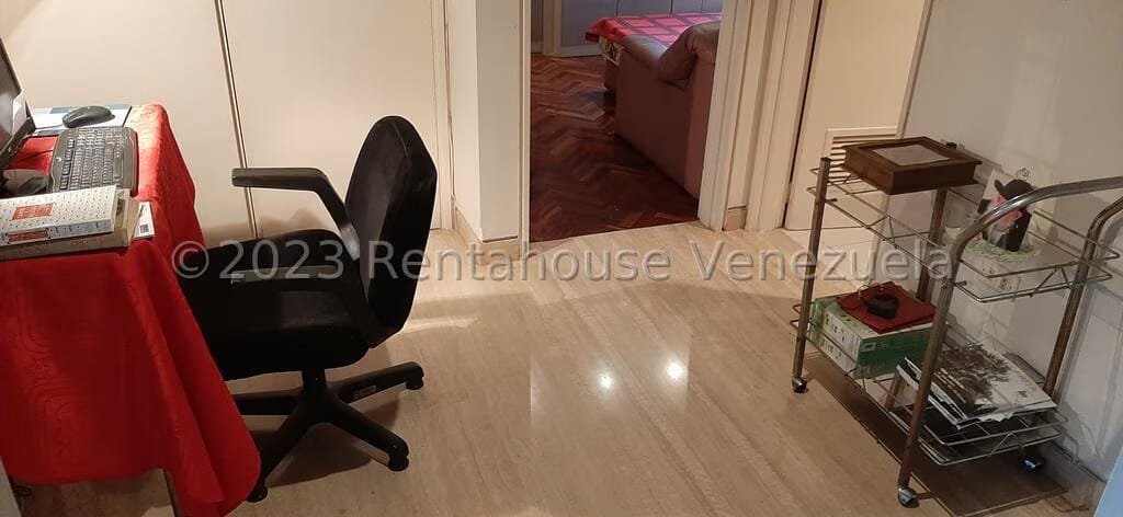 Apartamento (1 Nivel) en Venta en San Bernardino, Distrito Metropolitano - 18