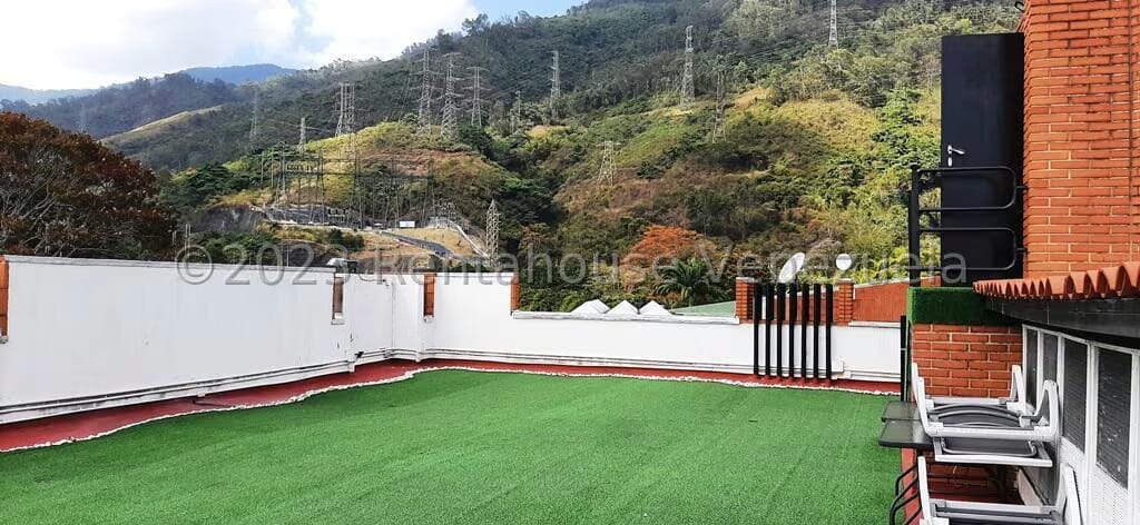 Apartamento (1 Nivel) en Venta en San Bernardino, Distrito Metropolitano - 24
