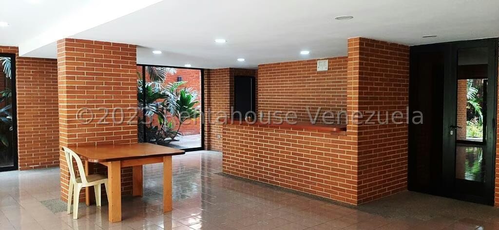 Apartamento (1 Nivel) en Venta en San Bernardino, Distrito Metropolitano - 28