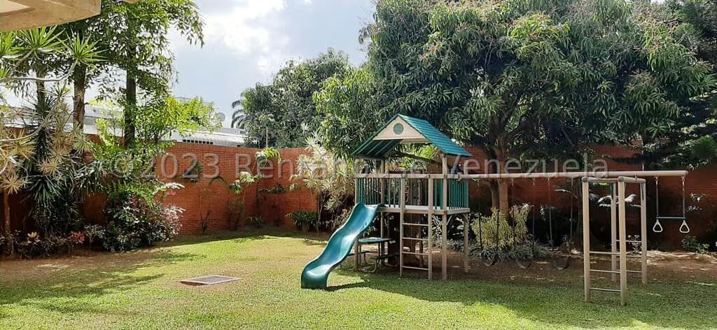 Apartamento (1 Nivel) en Venta en San Bernardino, Distrito Metropolitano - 29