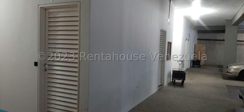 Apartamento (1 Nivel) en Venta en San Bernardino, Distrito Metropolitano - 31