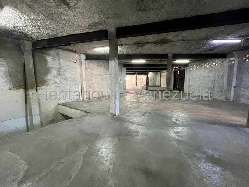 Comercial (Galpon - Deposito) en Alquiler en Altamira, Distrito Metropolitano - 6