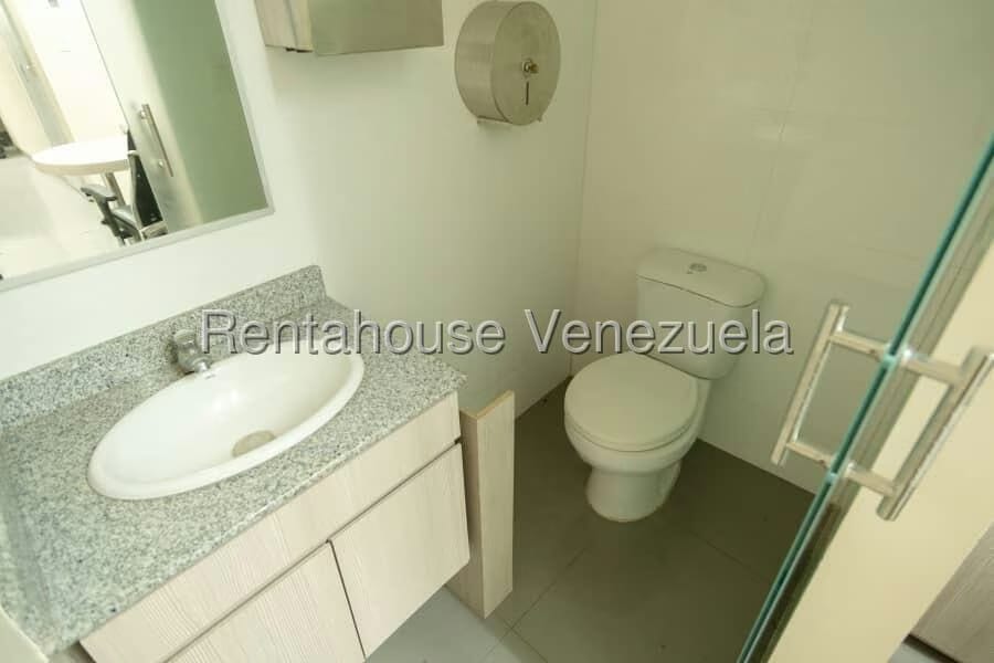 Comercial (Local Comercial) en Alquiler en Boleita Norte, Distrito Metropolitano - 25