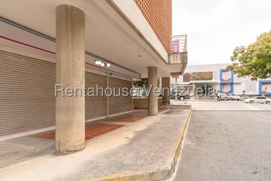Comercial (Local Comercial) en Alquiler en Boleita Norte, Distrito Metropolitano - 28