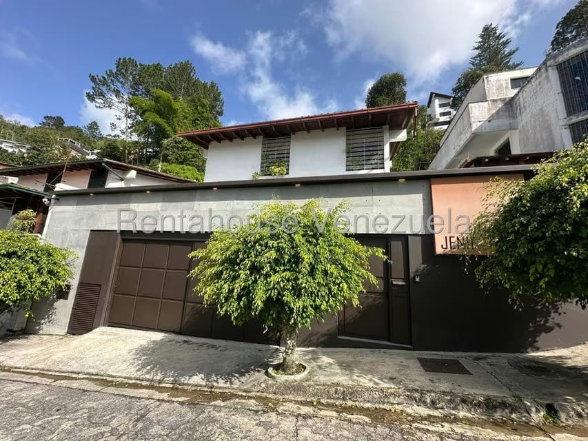 Casa (Duplex) en Venta en Los Naranjos del Cafetal, Distrito Metropolitano