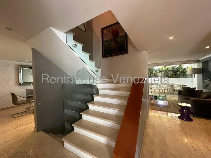 Casa (Duplex) en Venta en Los Naranjos del Cafetal, Distrito Metropolitano - 13