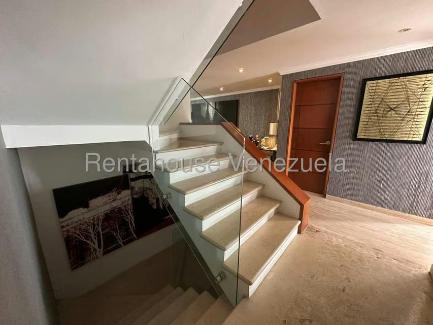 Casa (Duplex) en Venta en Los Naranjos del Cafetal, Distrito Metropolitano - 14
