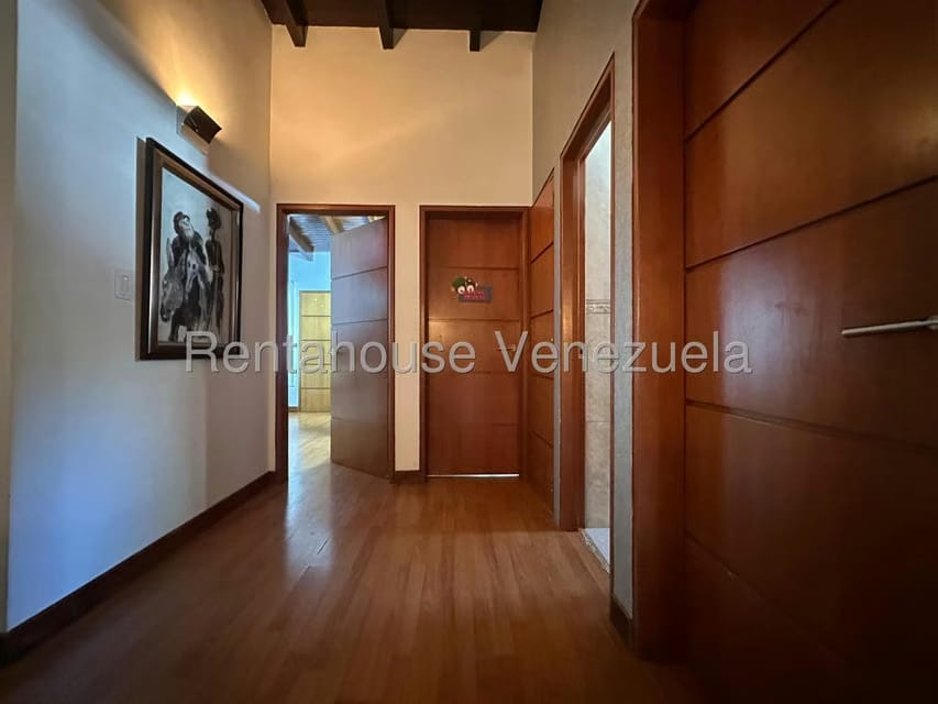 Casa (Duplex) en Venta en Los Naranjos del Cafetal, Distrito Metropolitano - 16