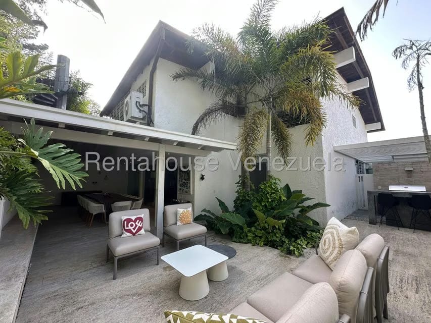Casa (Duplex) en Venta en Los Naranjos del Cafetal, Distrito Metropolitano - 40