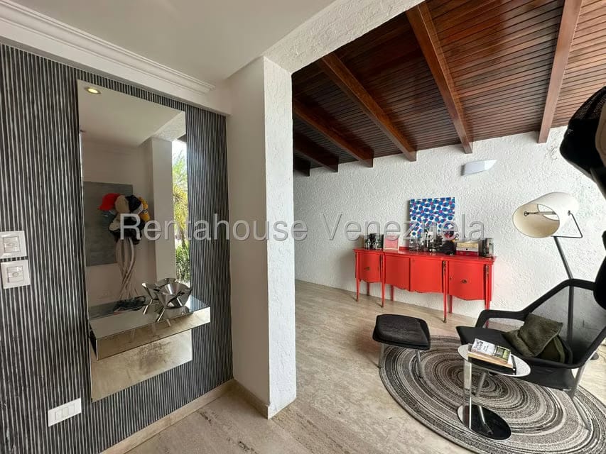 Casa (Duplex) en Venta en Los Naranjos del Cafetal, Distrito Metropolitano - 5