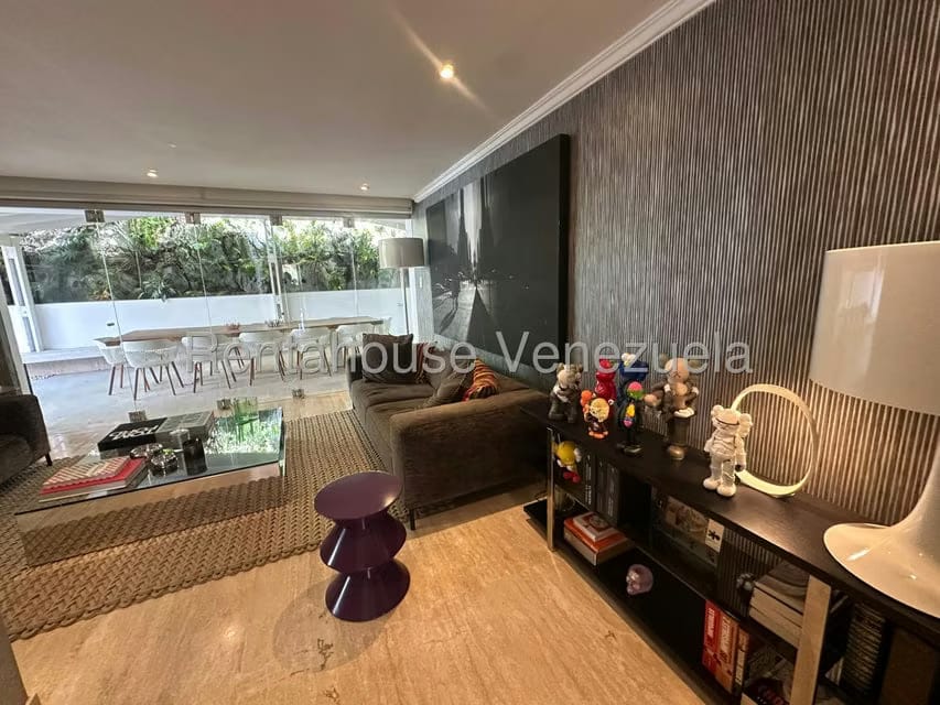 Casa (Duplex) en Venta en Los Naranjos del Cafetal, Distrito Metropolitano - 9