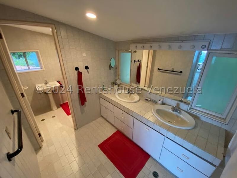 Casa (Multipes Niveles) en Venta en La Lagunita Country Club, Distrito Metropolitano - 47