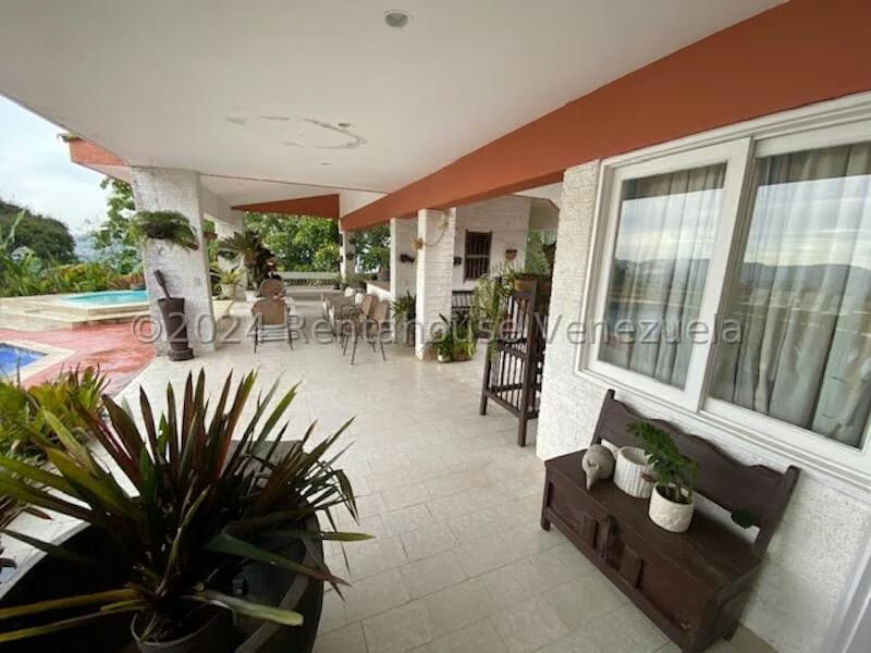 Casa (Multipes Niveles) en Venta en La Lagunita Country Club, Distrito Metropolitano - 63