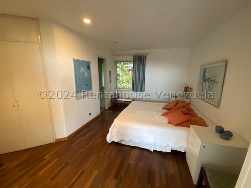 Casa (Multipes Niveles) en Venta en La Lagunita Country Club, Distrito Metropolitano - 64