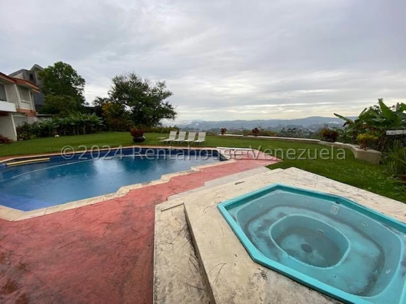 Casa (Multipes Niveles) en Venta en La Lagunita Country Club, Distrito Metropolitano - 78