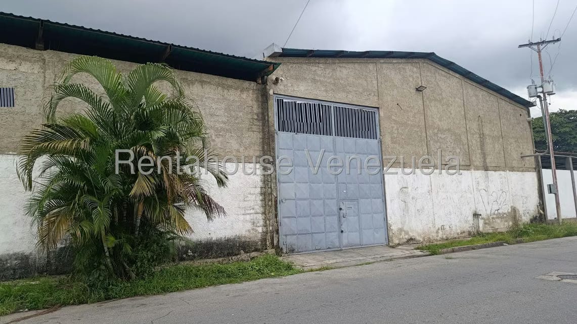 Comercial (Galpon - Deposito) en Venta en Los Jarales, Carabobo