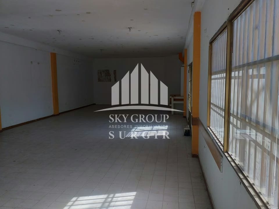 Edificio en el Centro de Punto Fijo SGE-038 - 2