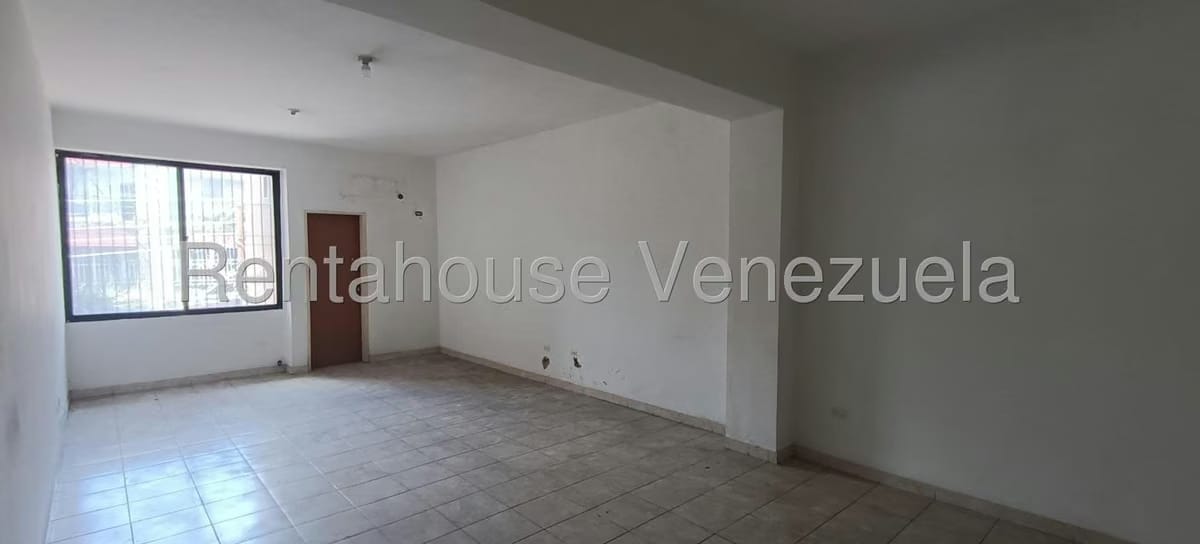 Comercial (Local Comercial) en Alquiler en Maturin, Monagas - 4