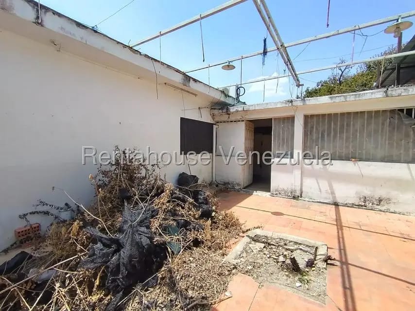 Casa (1 Nivel) en Venta en Centro, Lara - 18