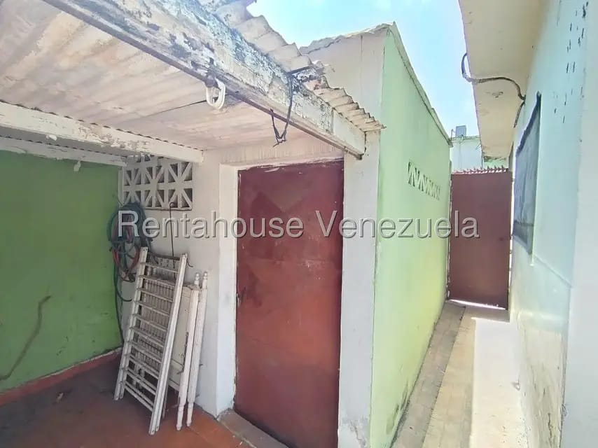 Casa (1 Nivel) en Venta en Centro, Lara - 22