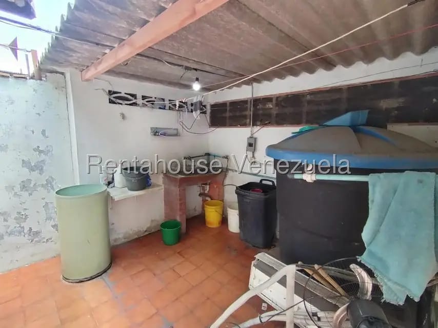 Casa (1 Nivel) en Venta en Centro, Lara - 23