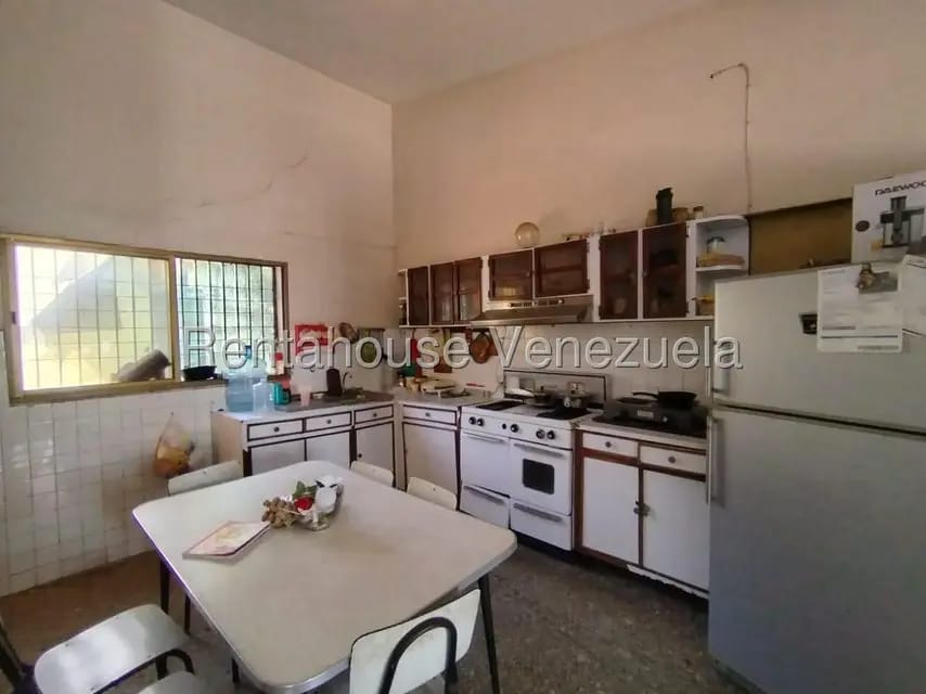 Casa (1 Nivel) en Venta en Centro, Lara - 8