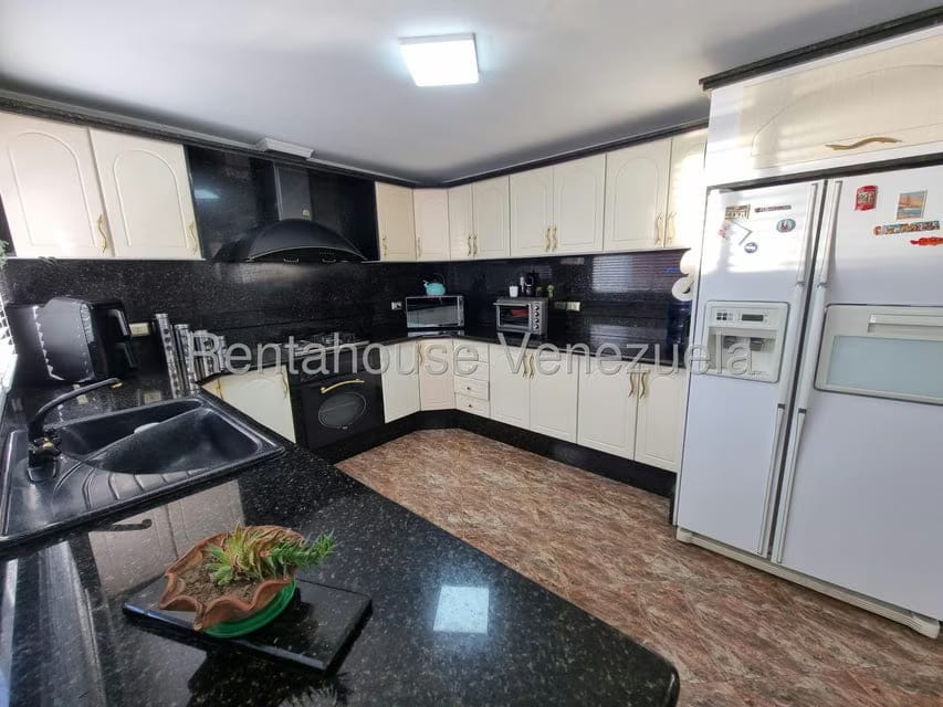 Apartamento (Multiples Niveles) en Venta en La Florida, Merida - 32