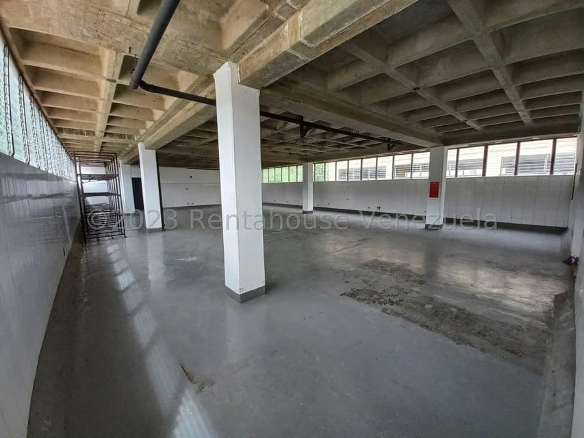 Comercial (Galpon - Deposito) en Alquiler en El Llanito, Distrito Metropolitano - 13
