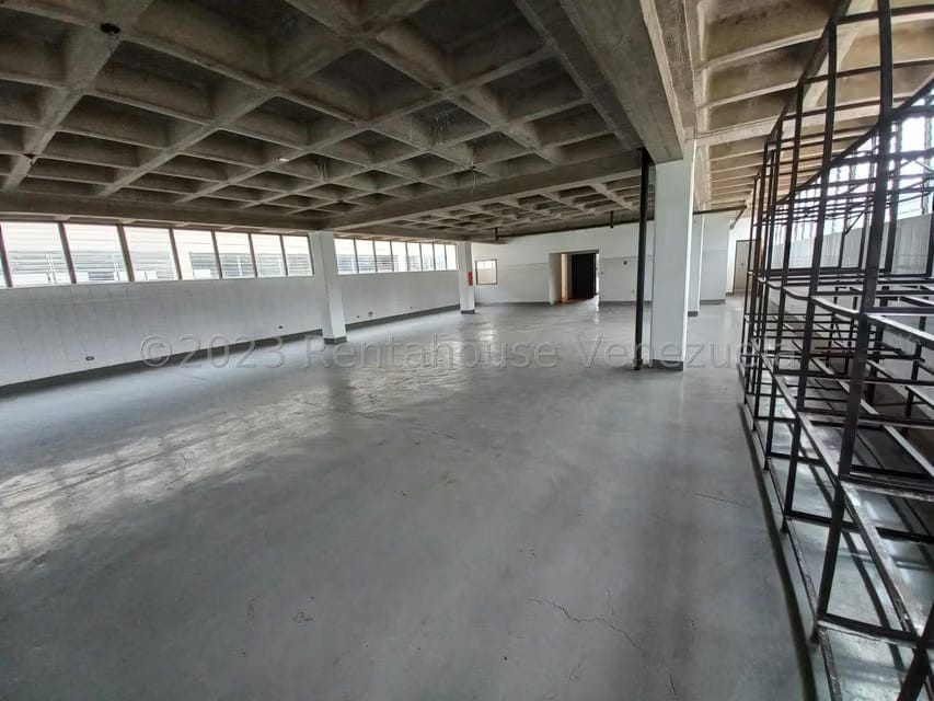 Comercial (Galpon - Deposito) en Alquiler en El Llanito, Distrito Metropolitano - 14