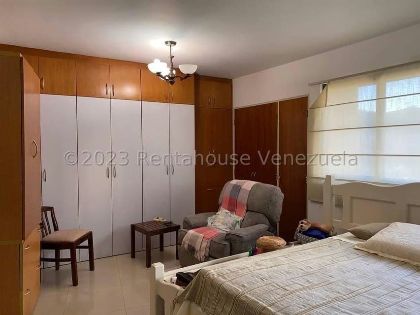 Apartamento (1 Nivel) en Venta en Valles de Camoruco, Carabobo - 12