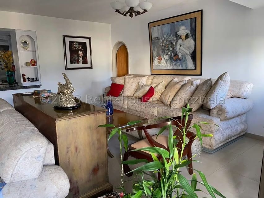 Apartamento (1 Nivel) en Venta en Valles de Camoruco, Carabobo - 3