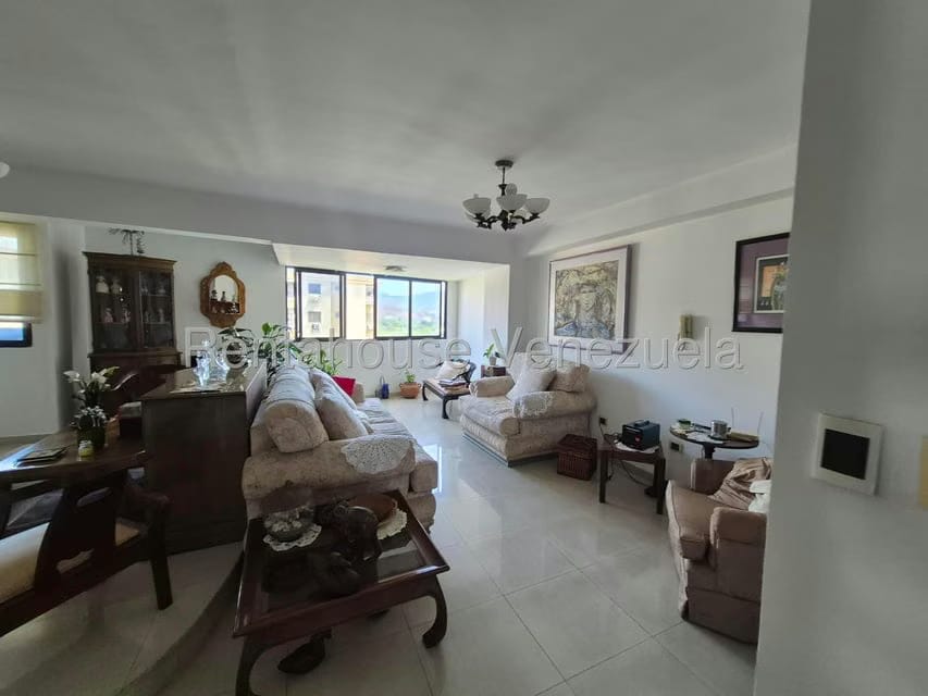 Apartamento (1 Nivel) en Venta en Valles de Camoruco, Carabobo - 33