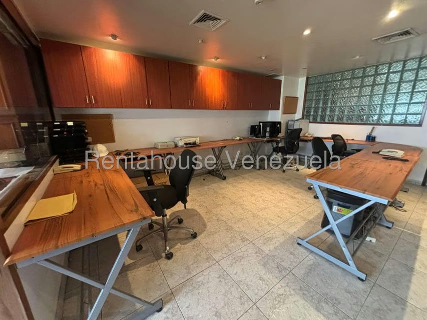 Comercial (Oficina) en Alquiler en Colinas de La California, Distrito Metropolitano - 5