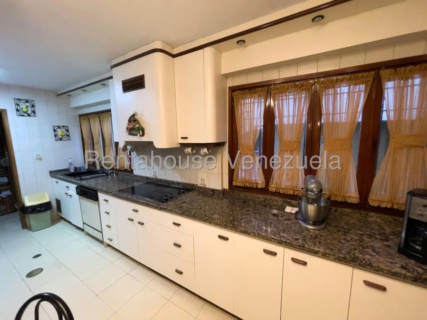 Casa (Multipes Niveles) en Venta en La Tahona, Distrito Metropolitano - 11