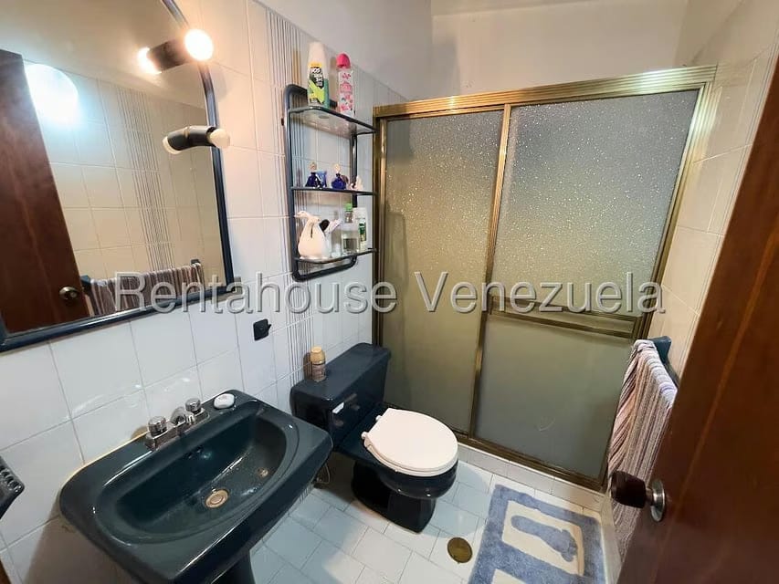 Casa (Multipes Niveles) en Venta en La Tahona, Distrito Metropolitano - 32
